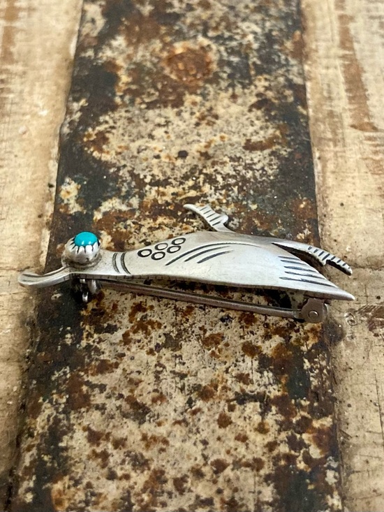 Silver Tone Quail Brooch with Turquoise Colored Detail Southwest Style Pin - Picture 5 of 14